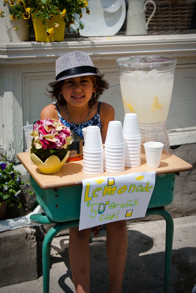 Adorable children selling lemonade? Check.